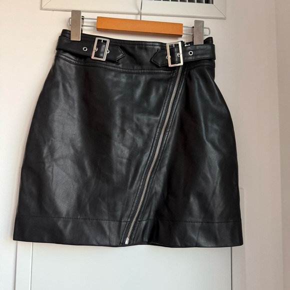 Urban outfitters Black Faux Leather Skirt with Buckle Detail - Picture 2 of 4